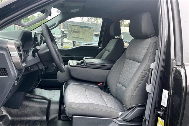 2025 Ford F-150 XL - Photo 10