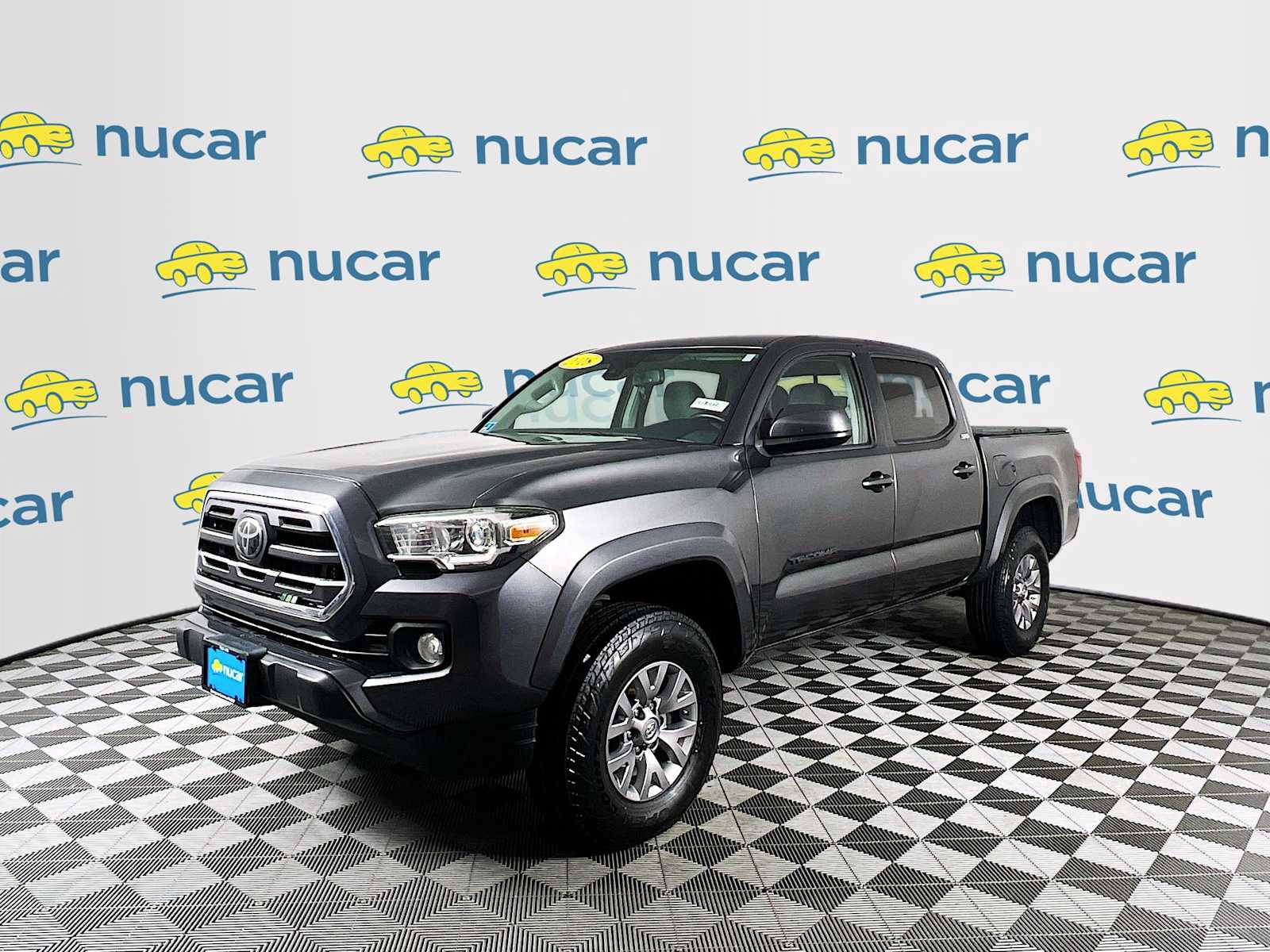 2018 Toyota Tacoma SR5 - Photo 3