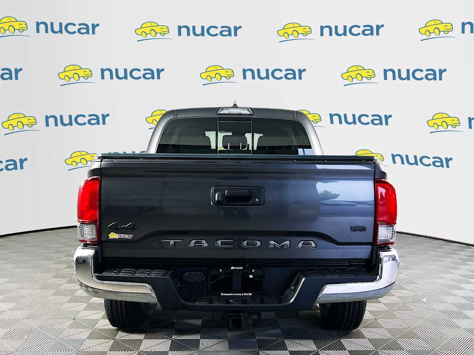 2018 Toyota Tacoma SR5 - Photo 6