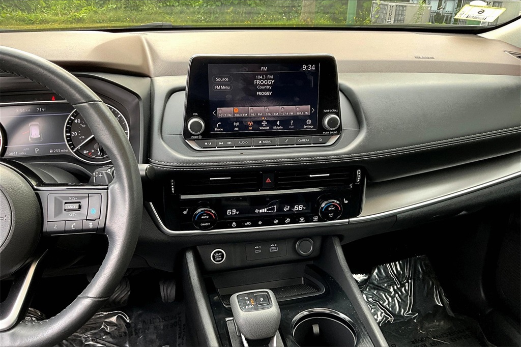 2022 Nissan Rogue SV - Photo 18