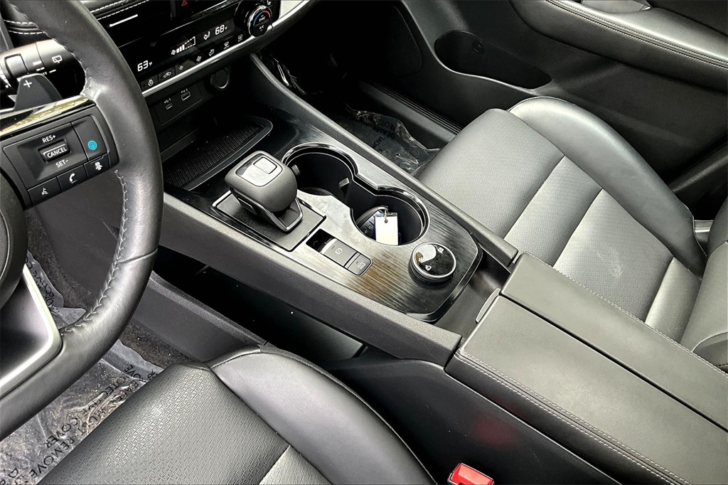 2022 Nissan Rogue SV - Photo 20