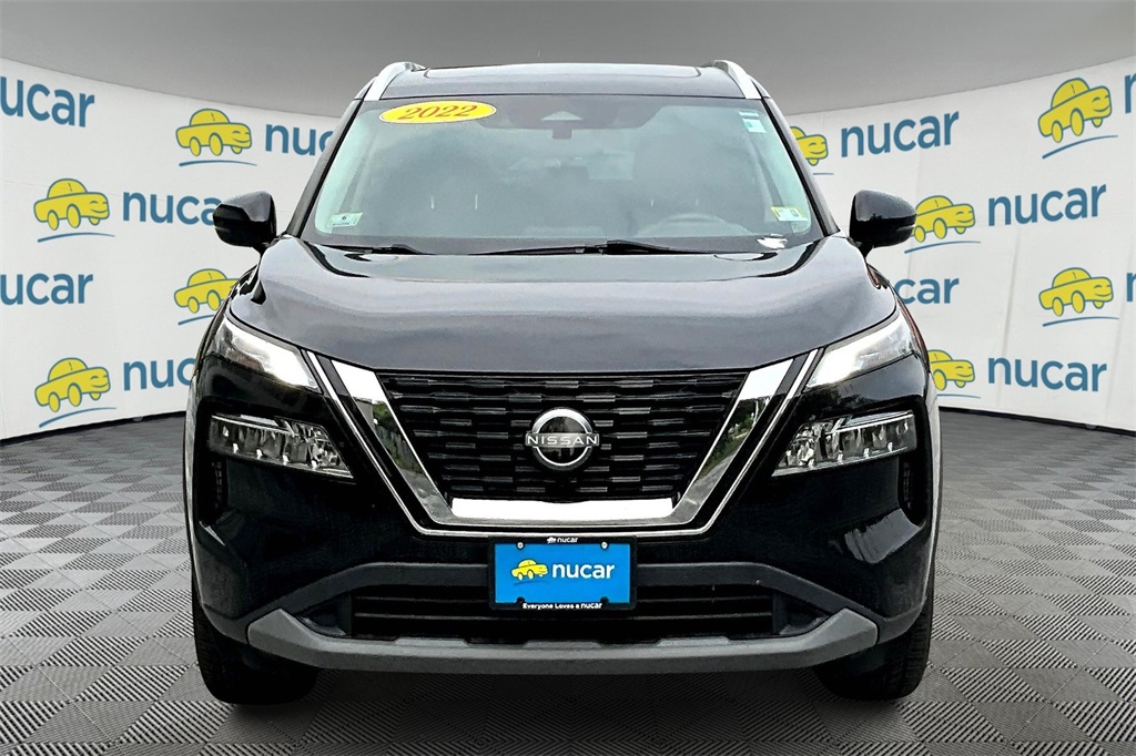 2022 Nissan Rogue SV - Photo 2