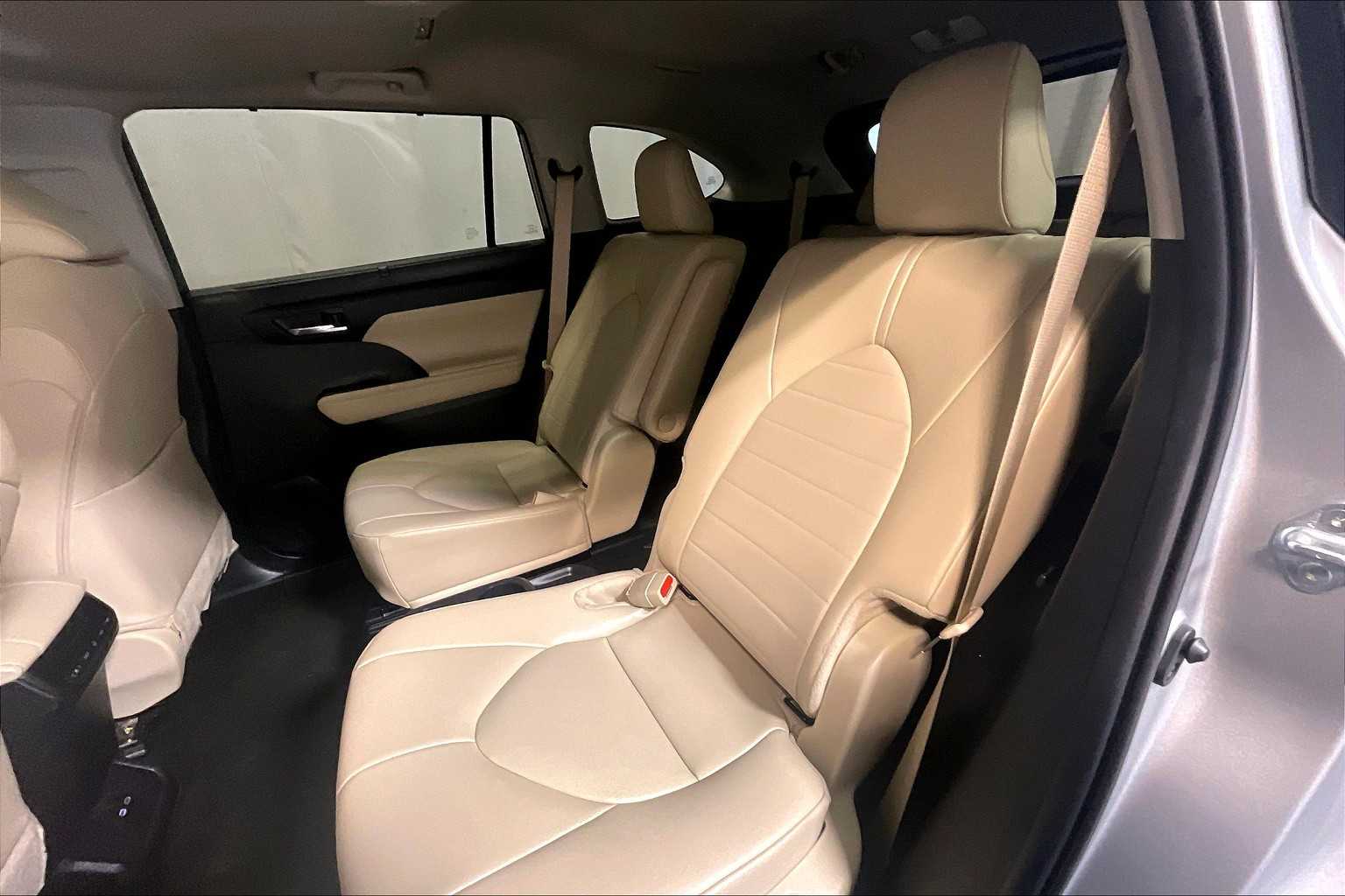 2024 Toyota Highlander XLE - Photo 15