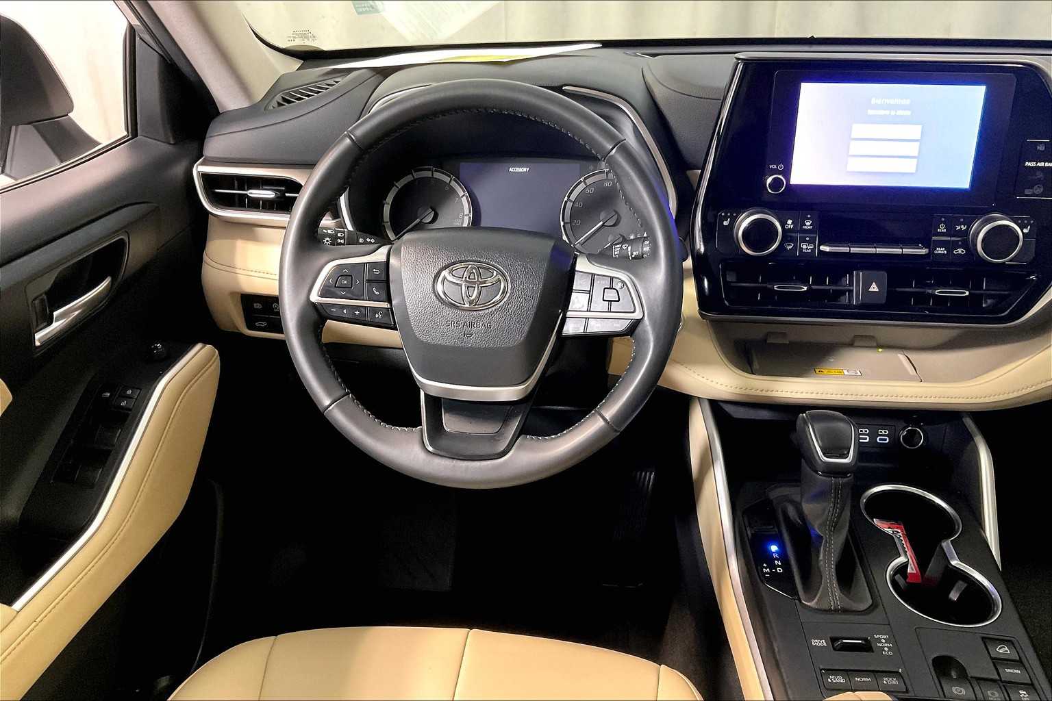 2024 Toyota Highlander XLE - Photo 17