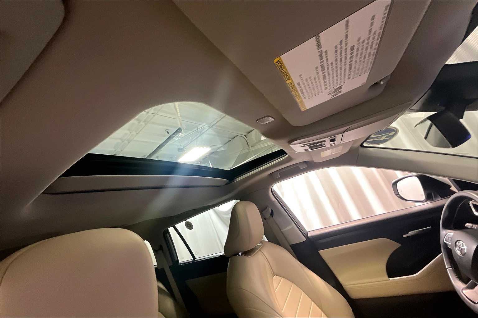 2024 Toyota Highlander XLE - Photo 22