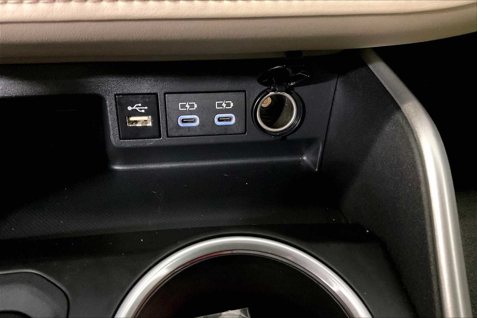 2024 Toyota Highlander XLE - Photo 27
