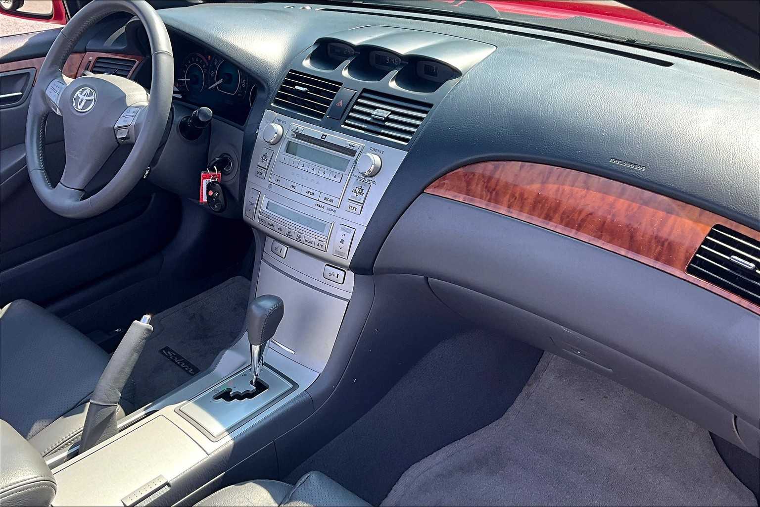 2008 Toyota Camry Solara SLE - Photo 14