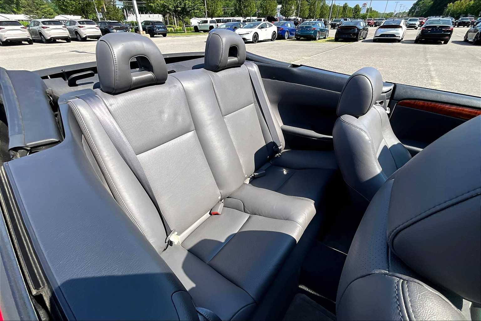 2008 Toyota Camry Solara SLE - Photo 16