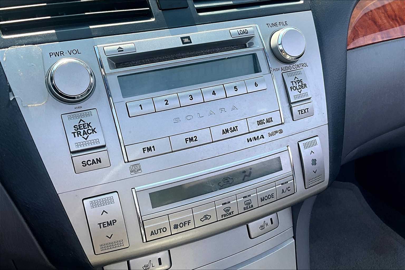 2008 Toyota Camry Solara SLE - Photo 24