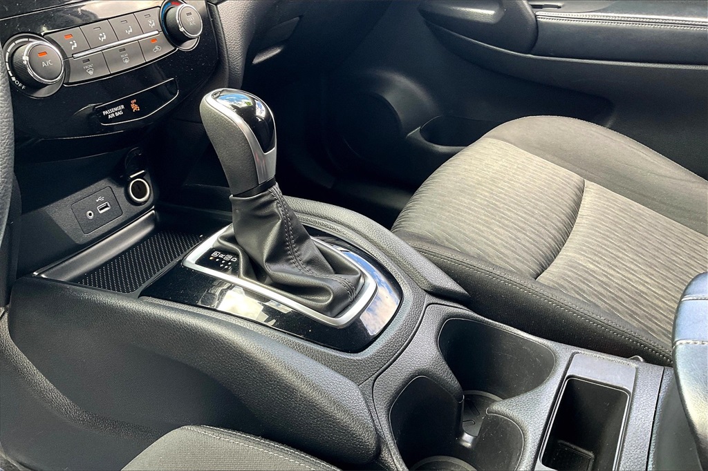 2019 Nissan Rogue S - Photo 19