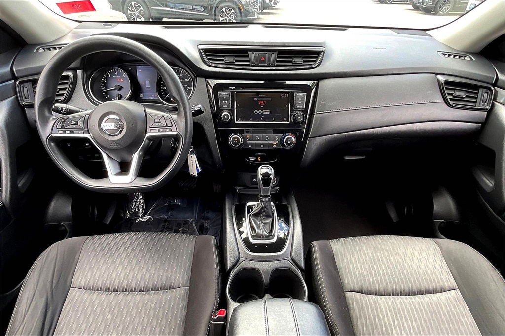 2019 Nissan Rogue S - Photo 20