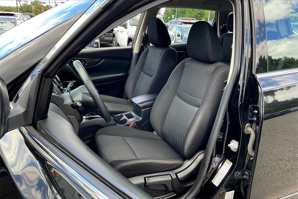 2019 Nissan Rogue S - Photo 9