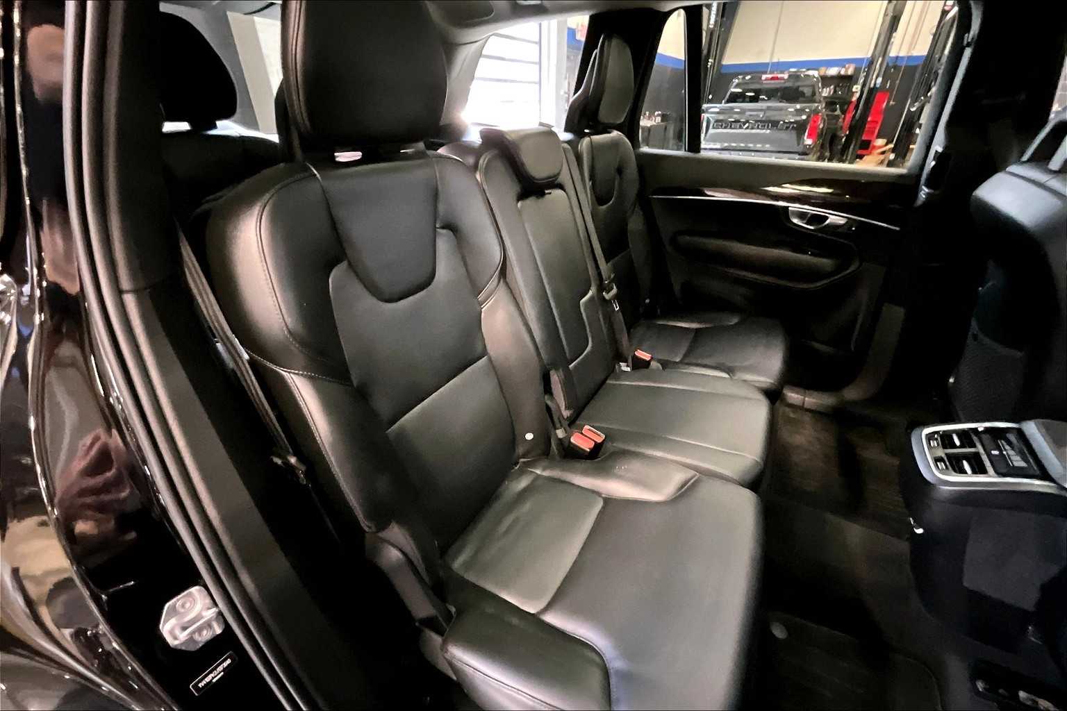 2018 Volvo XC90 Momentum - Photo 16