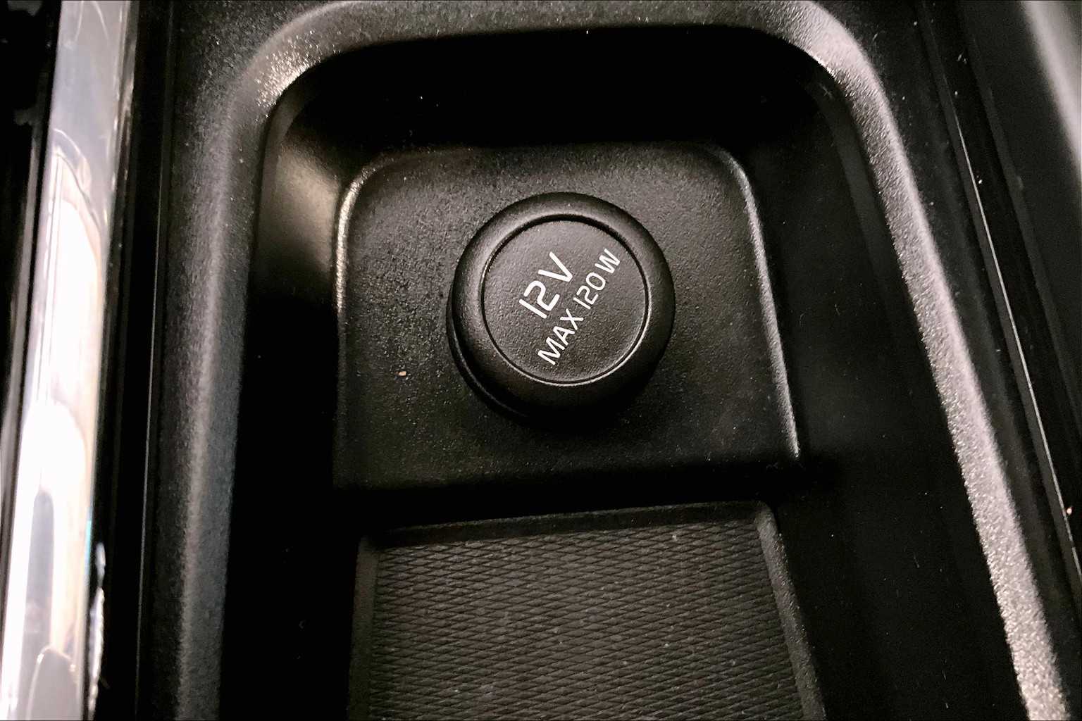2018 Volvo XC90 Momentum - Photo 27