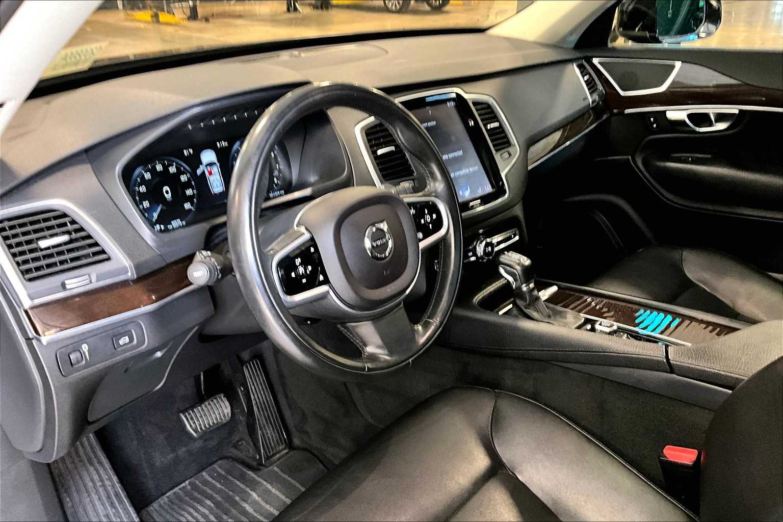 2018 Volvo XC90 Momentum - Photo 8