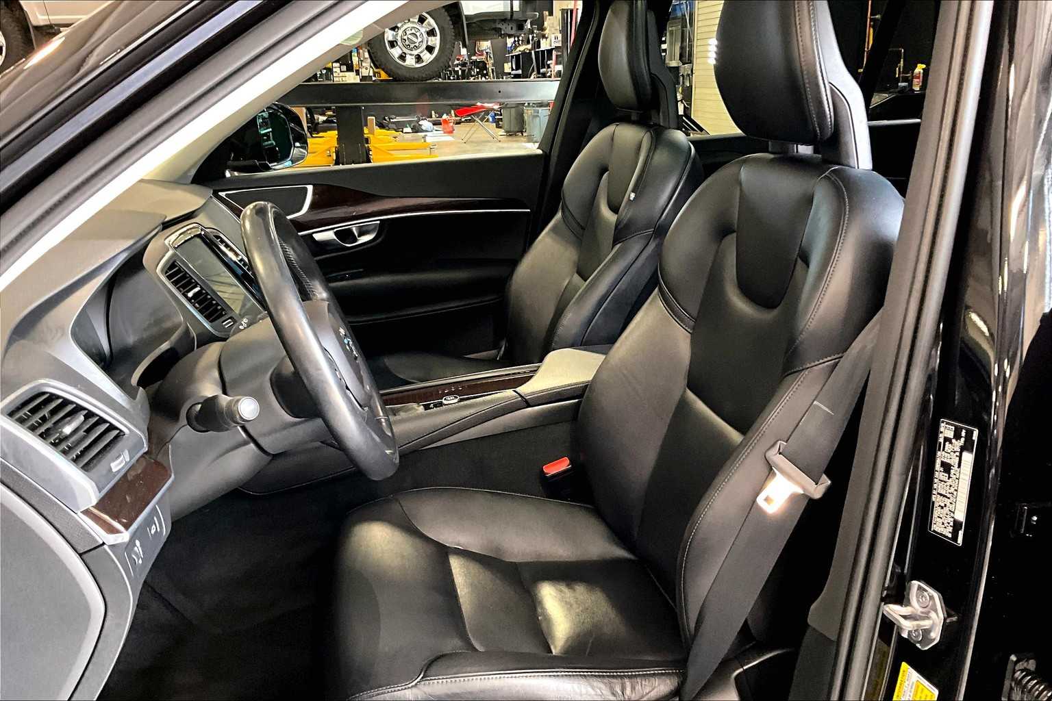 2018 Volvo XC90 Momentum - Photo 10