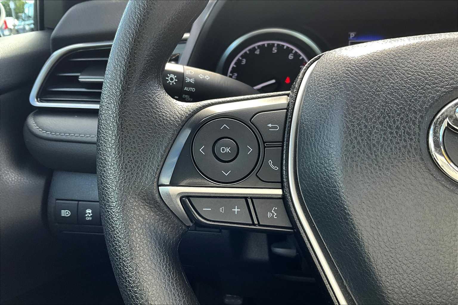 2023 Toyota Camry LE - Photo 23