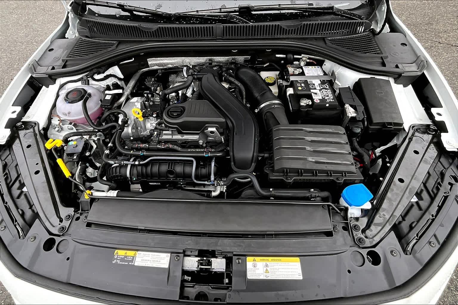 2025 Volkswagen Jetta Sport - Photo 16
