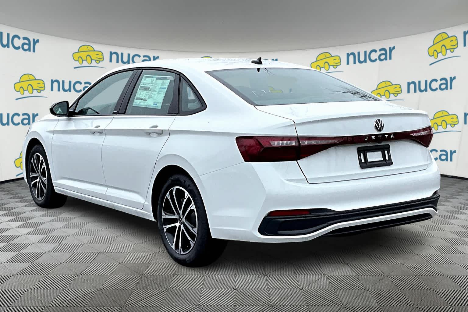 2025 Volkswagen Jetta Sport - Photo 5