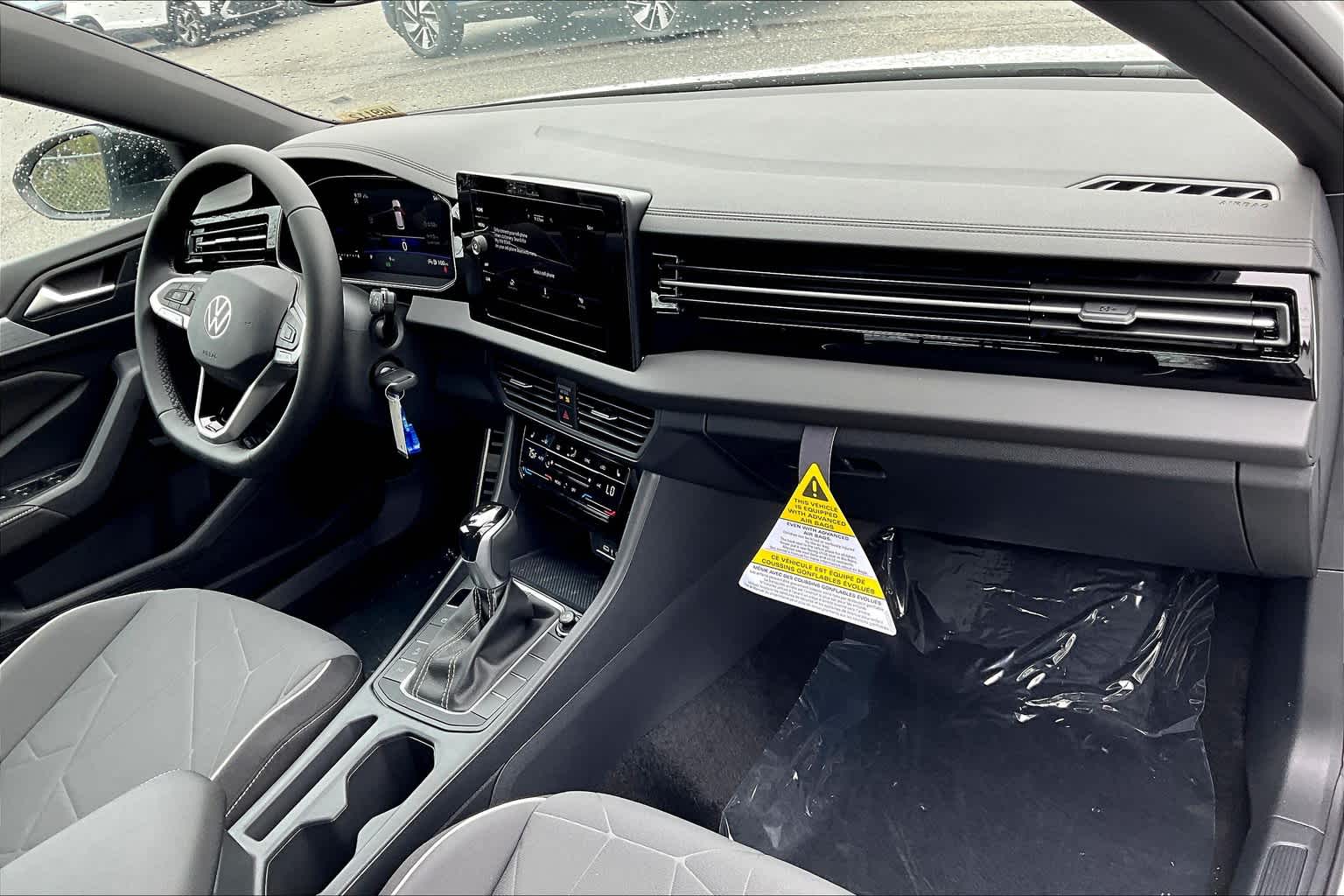 2025 Volkswagen Jetta Sport - Photo 10
