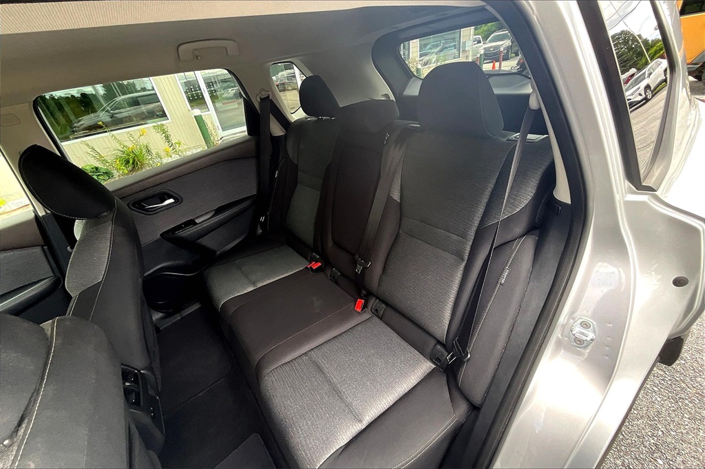 2022 Nissan Rogue SV - Photo 15