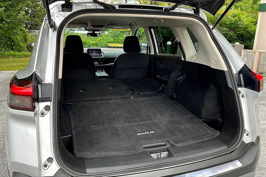2022 Nissan Rogue SV - Photo 37