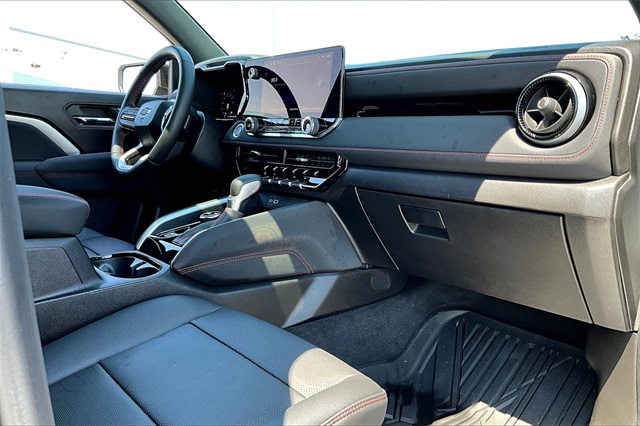 2024 Chevrolet Colorado Z71 - Photo 13