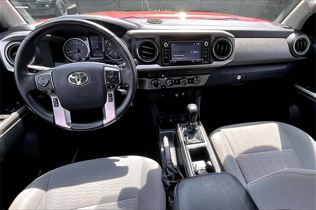 2019 Toyota Tacoma SR5 - Photo 16