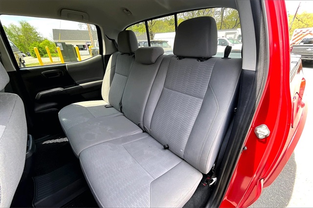 2019 Toyota Tacoma SR5 - Photo 21