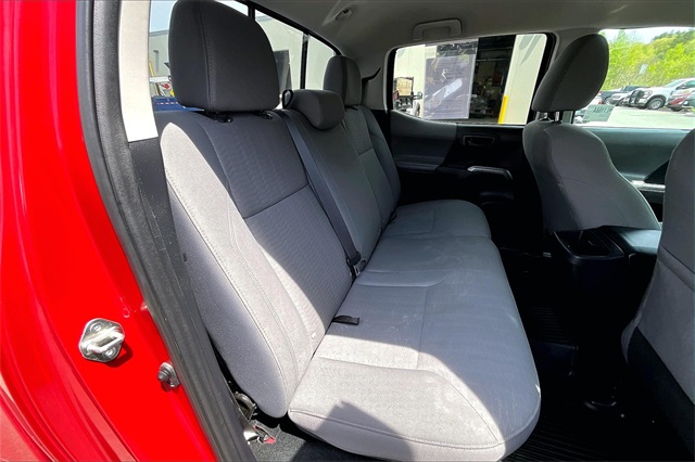 2019 Toyota Tacoma SR5 - Photo 22