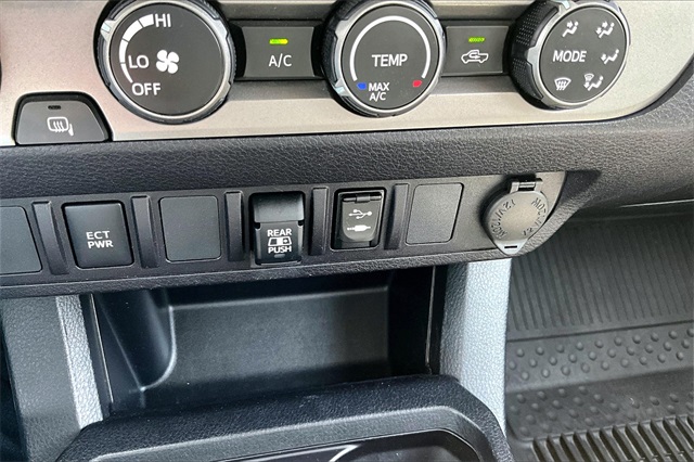 2019 Toyota Tacoma SR5 - Photo 27