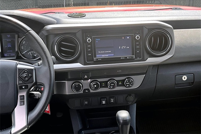 2019 Toyota Tacoma SR5 - Photo 6