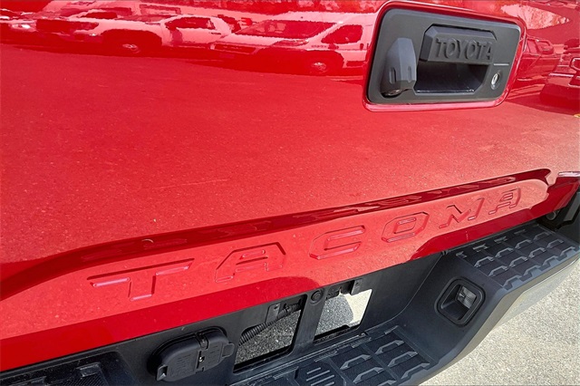 2019 Toyota Tacoma SR5 - Photo 8