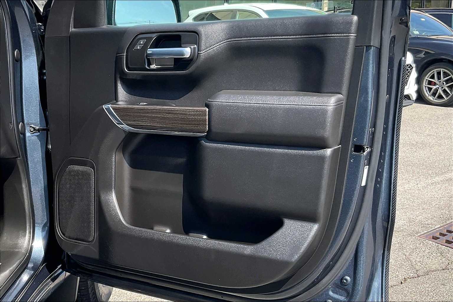 2022 Chevrolet Silverado 1500 LTD LT - Photo 12