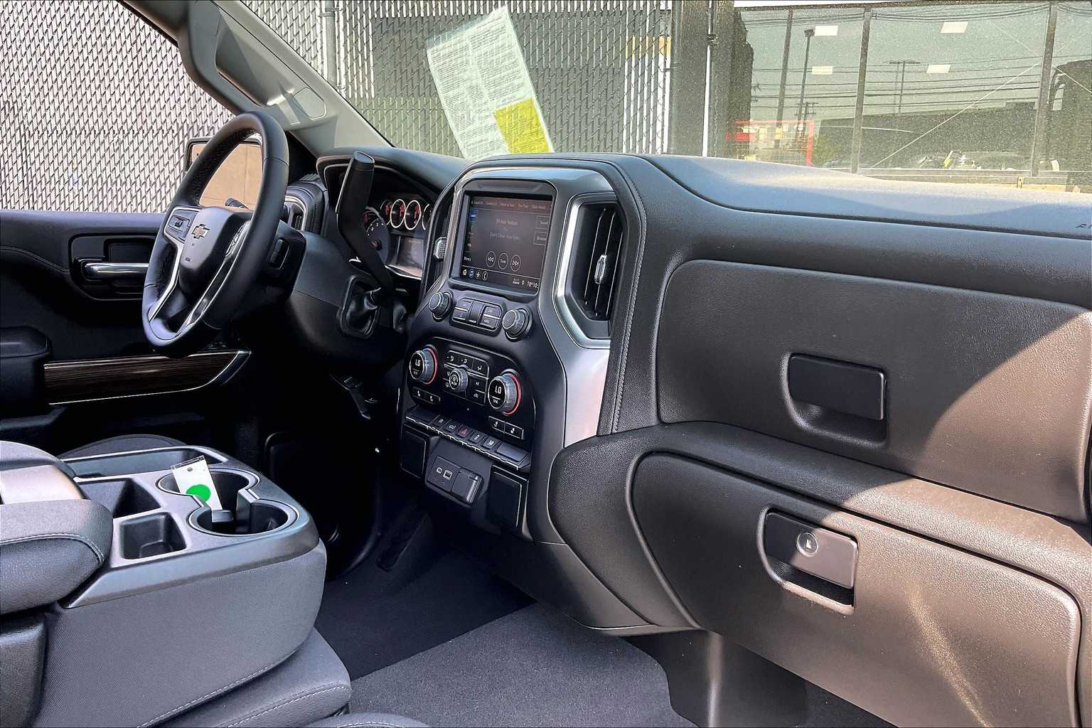 2022 Chevrolet Silverado 1500 LTD LT - Photo 14