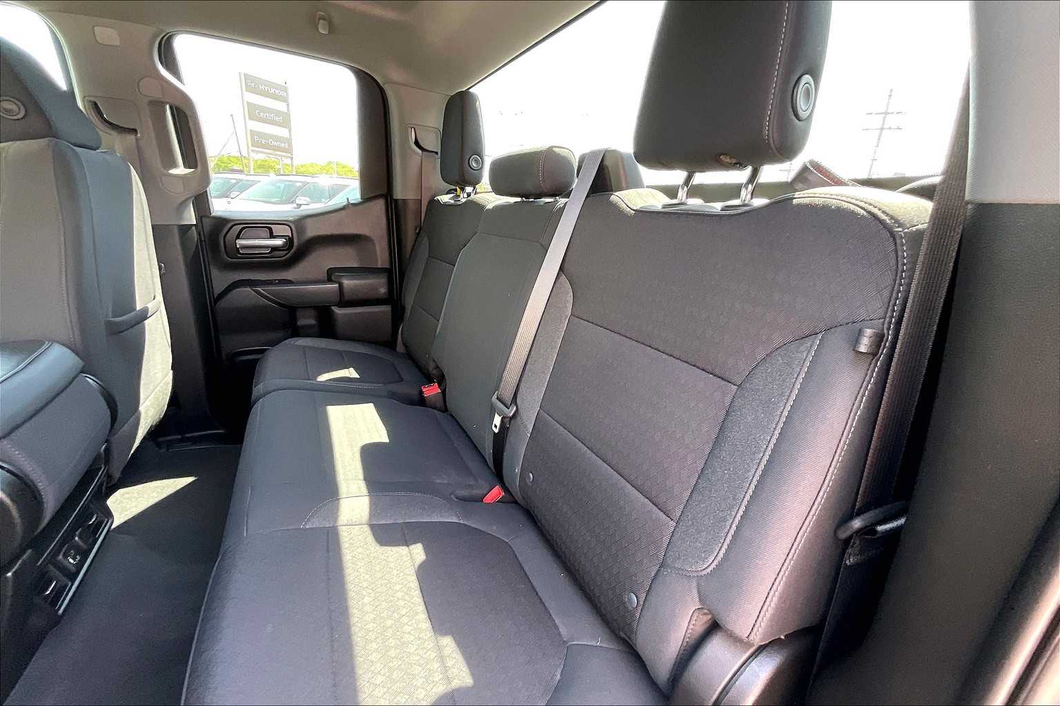 2022 Chevrolet Silverado 1500 LTD LT - Photo 15