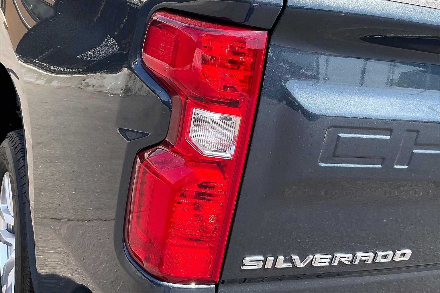 2022 Chevrolet Silverado 1500 LTD LT - Photo 34