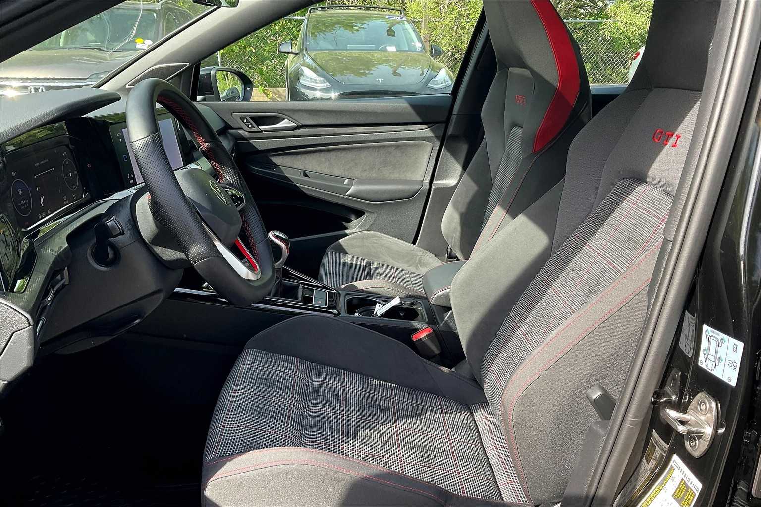 2024 Volkswagen Golf GTI 380 SE - Photo 10