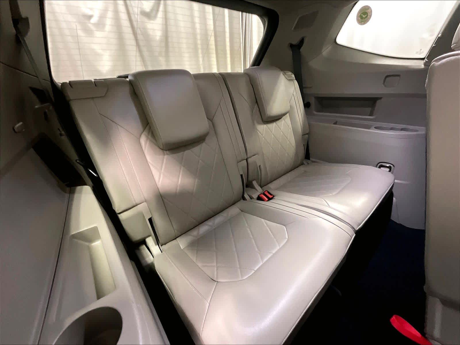 2024 Volkswagen Atlas 2.0T SEL Premium R-Line - Photo 17