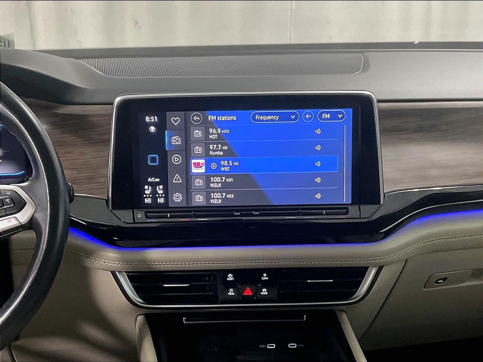 2024 Volkswagen Atlas 2.0T SEL Premium R-Line - Photo 19