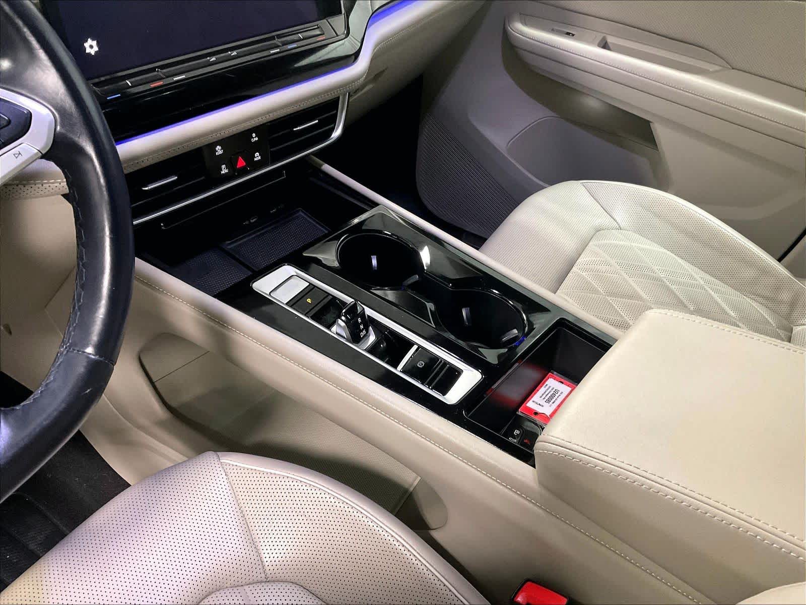 2024 Volkswagen Atlas 2.0T SEL Premium R-Line - Photo 21