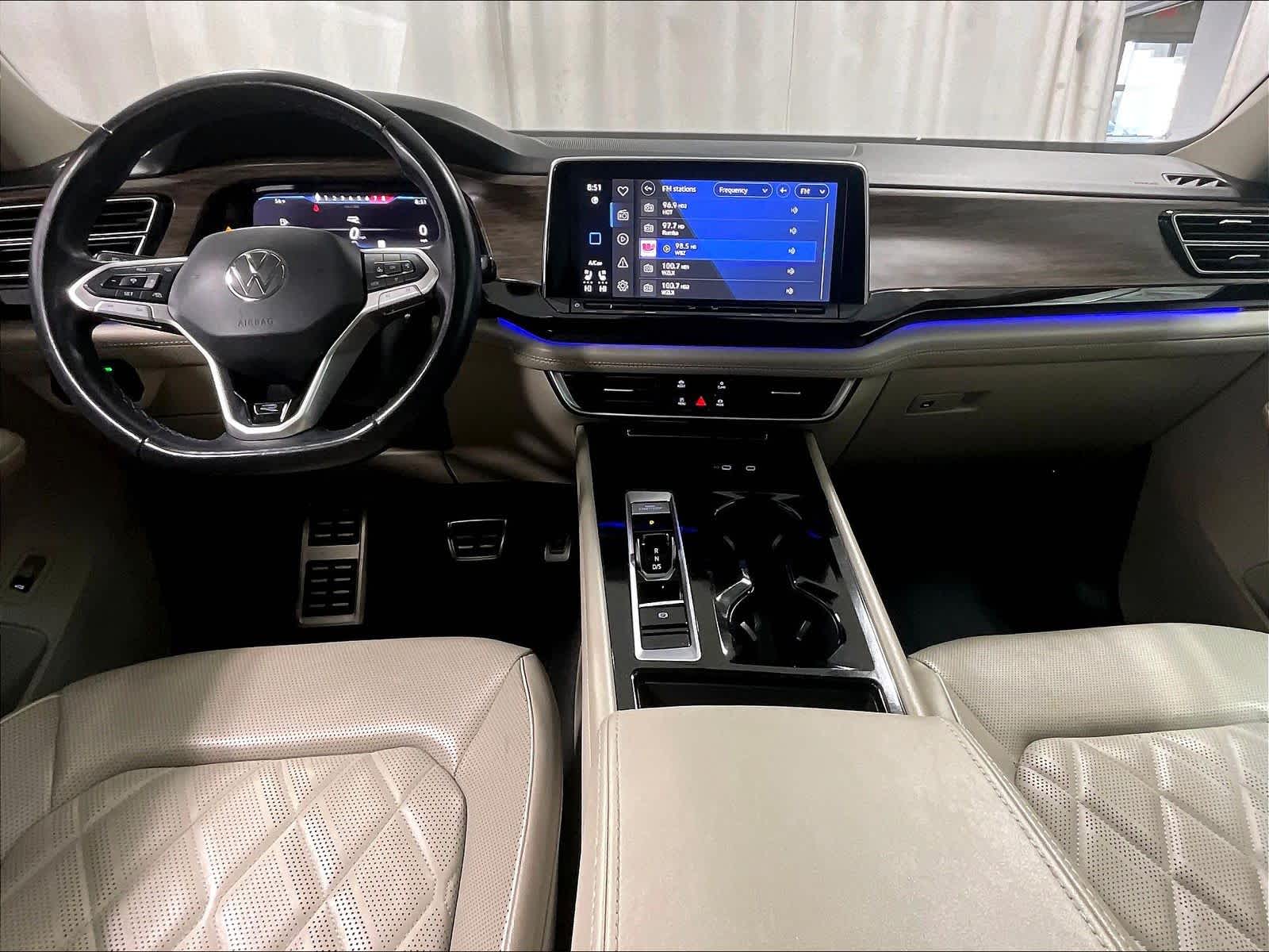 2024 Volkswagen Atlas 2.0T SEL Premium R-Line - Photo 22