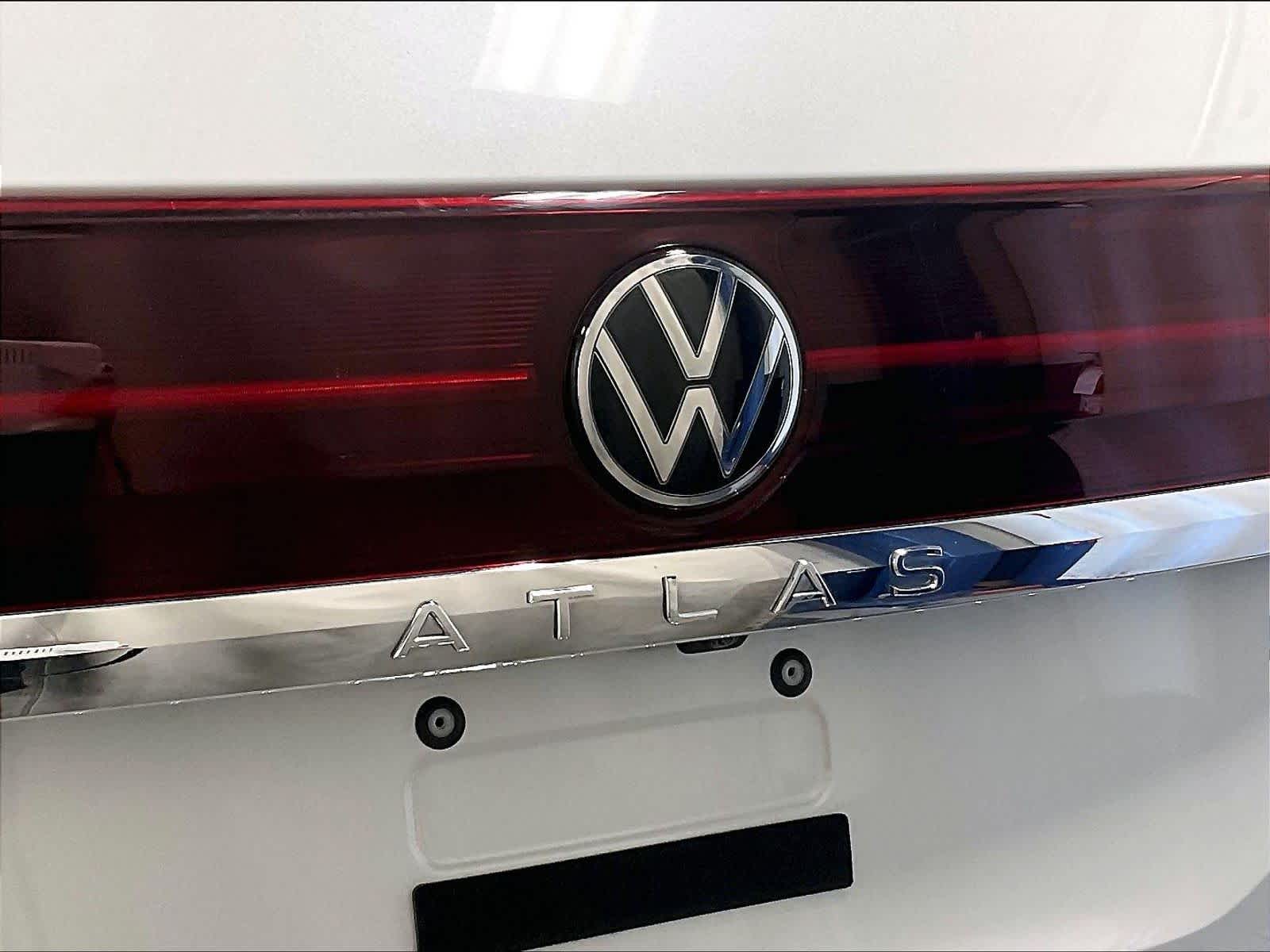 2024 Volkswagen Atlas 2.0T SEL Premium R-Line - Photo 30