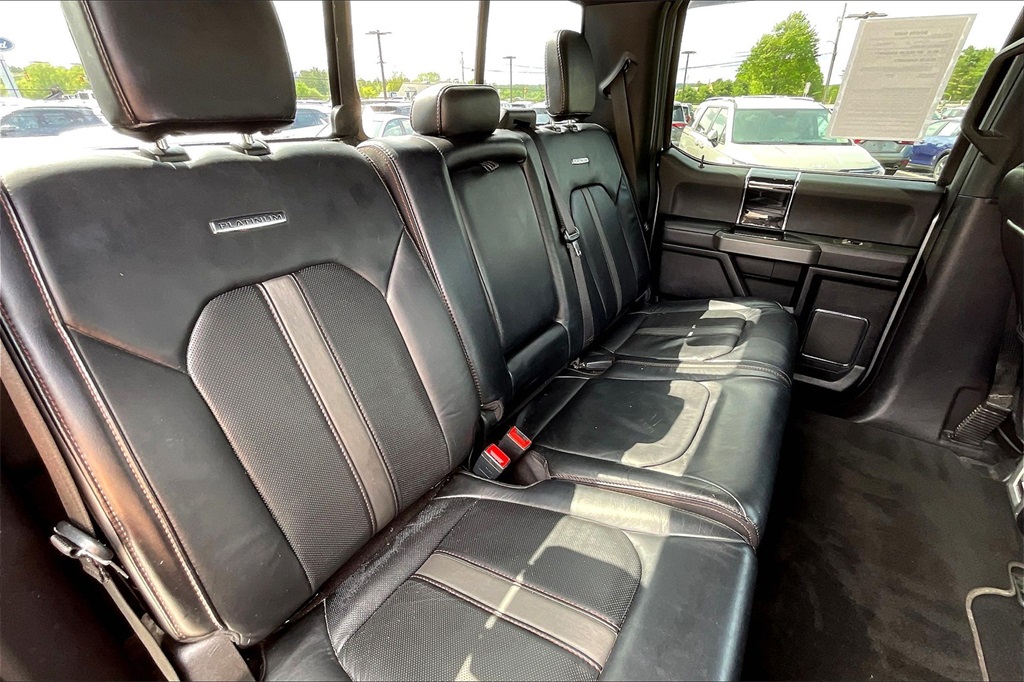 2020 Ford F-450SD Platinum - Photo 15