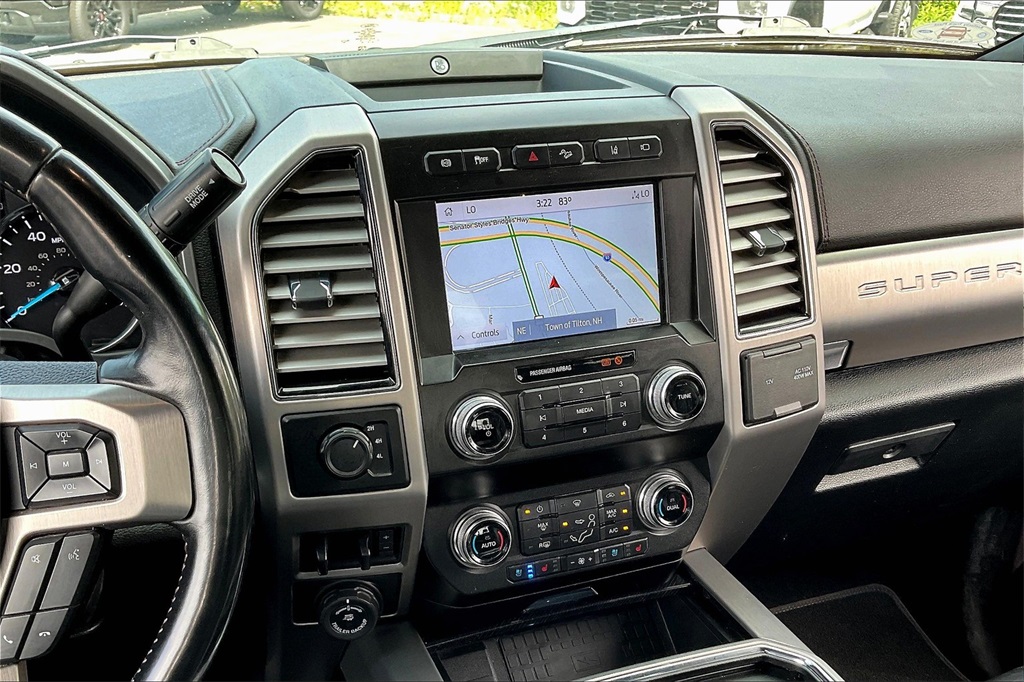 2020 Ford F-450SD Platinum - Photo 17