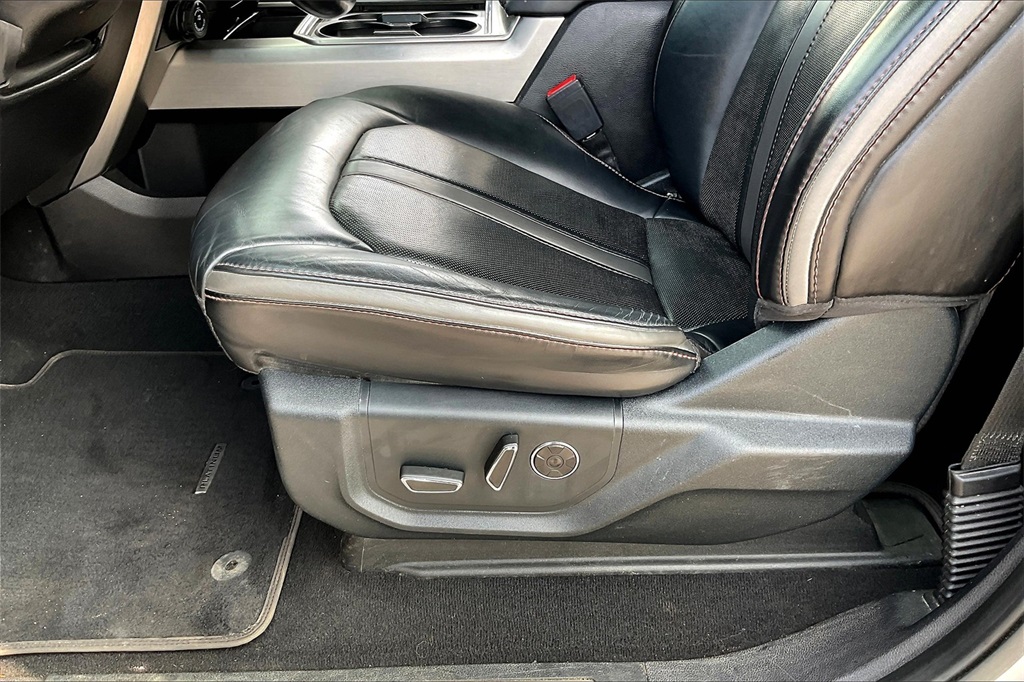 2020 Ford F-450SD Platinum - Photo 34