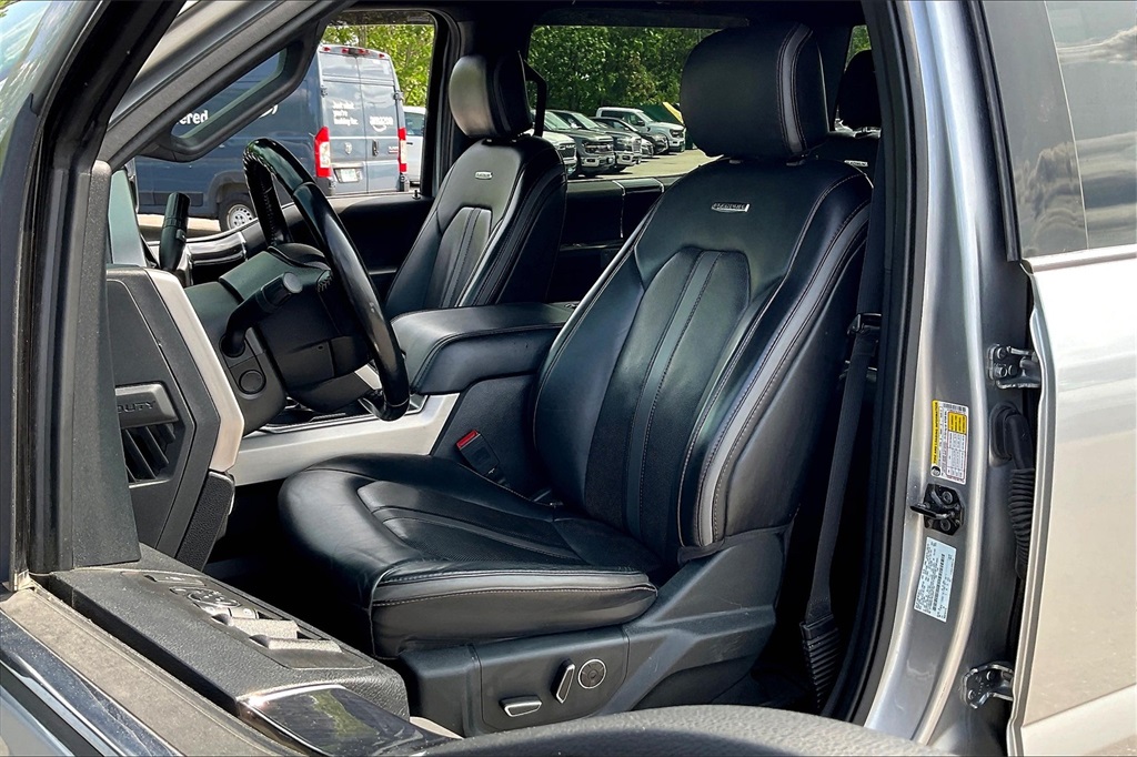2020 Ford F-450SD Platinum - Photo 9