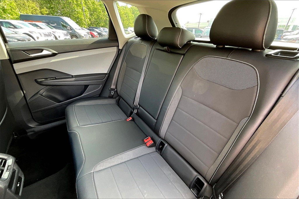 2022 Volkswagen Taos 1.5T SE - Photo 14