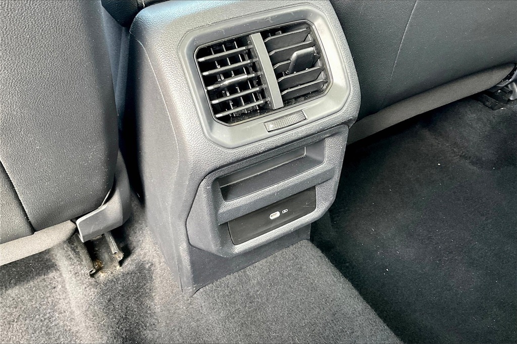 2022 Volkswagen Taos 1.5T SE - Photo 26