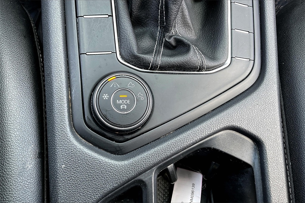 2022 Volkswagen Taos 1.5T SE - Photo 33